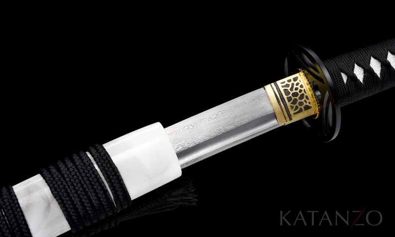 black damask Katana