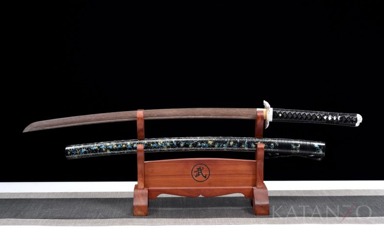 katana with wood blade